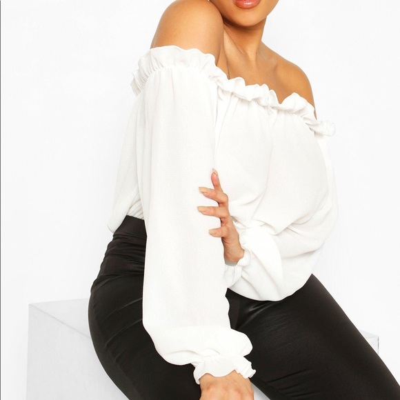 Boohoo Plus Tops - Off The Shoulder Woven Bodysuit